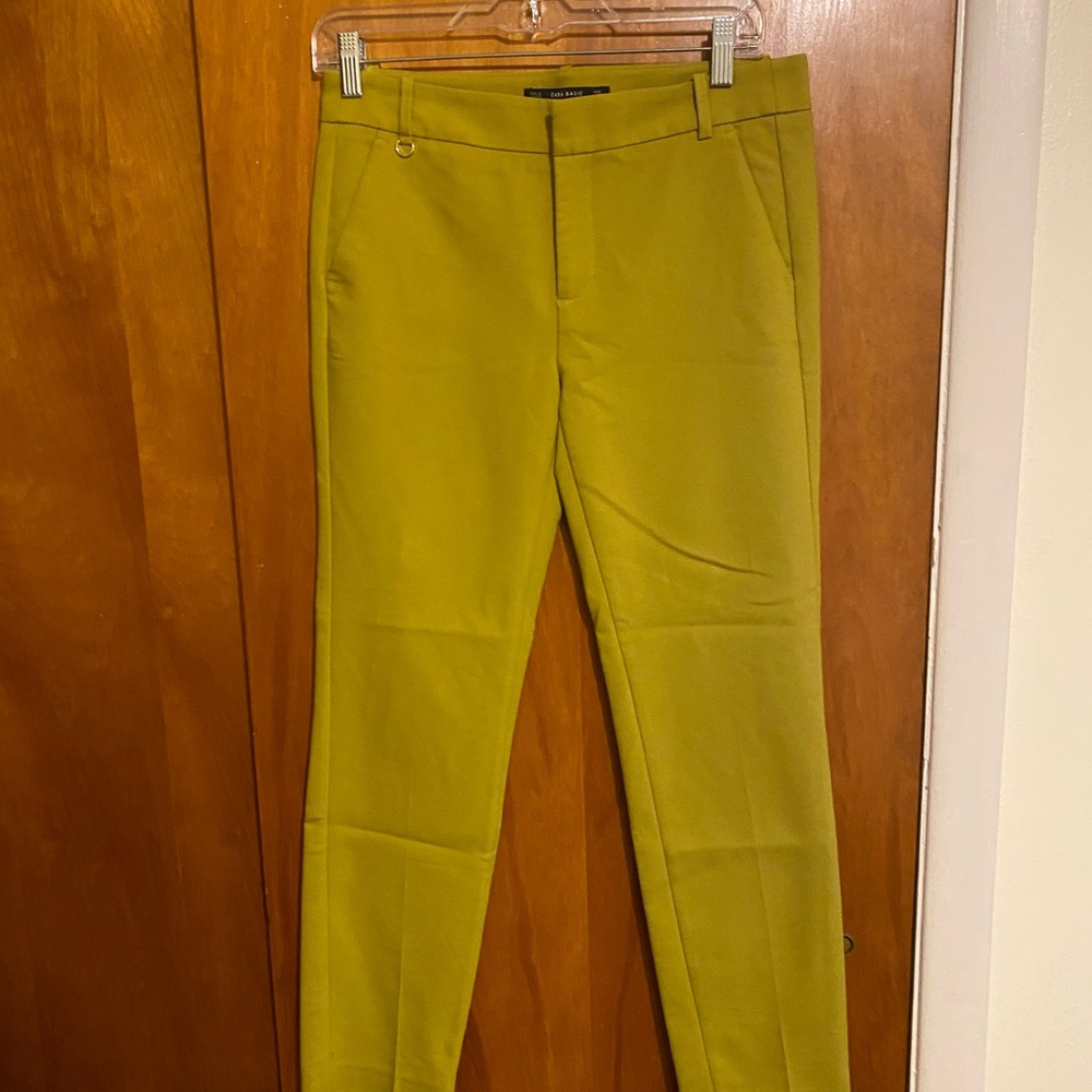 Zara Chartreuse Celery Green Basic Collection Straight Leg Flat Front Dress Pant
